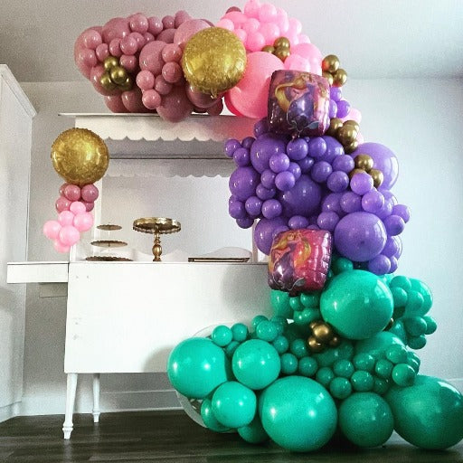 Lauraslloons balloon decor for parties in Austin, TX