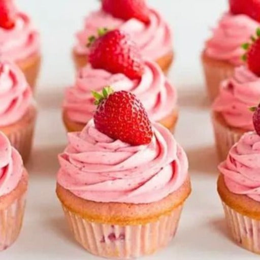 strawberry cupcakes by simply cake austin